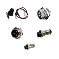 Stecker und Buchsen