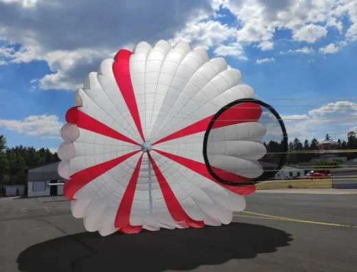 Deko Lasten Fallschirm ca. 100 Quadratmeter incl. Leinen