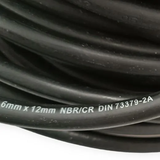 Kraftstoffschlauch mit Gewebeeinlage 6 x 12 mm